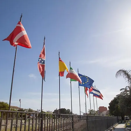 住宿加早餐酒店 Il Teatro 4*